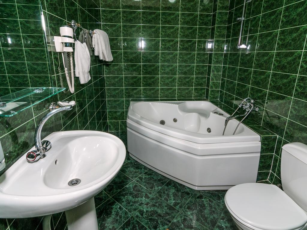 Hotel Vip Тбилиси Номер фото