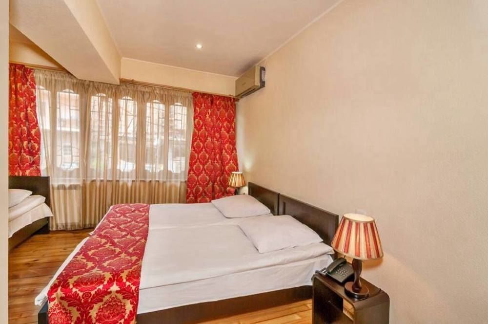 Hotel Vip Тбилиси Экстерьер фото