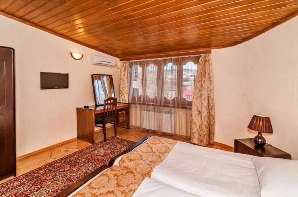Hotel Vip Тбилиси Экстерьер фото