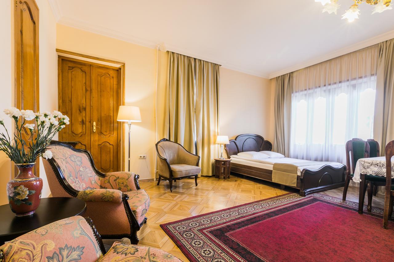 Hotel Vip Тбилиси Экстерьер фото