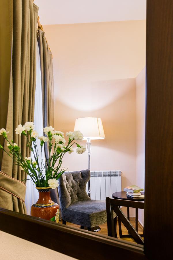 Hotel Vip Тбилиси Экстерьер фото