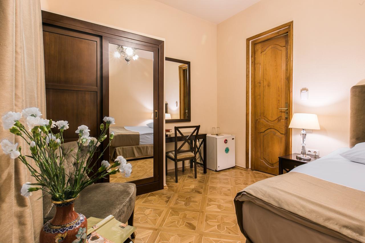 Hotel Vip Тбилиси Экстерьер фото